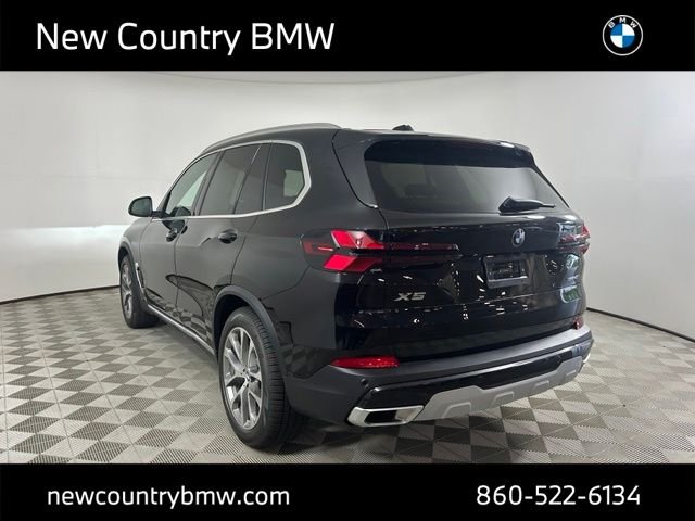 New 2026 Black Sapphire Metallic BMW xDrive40i image 5