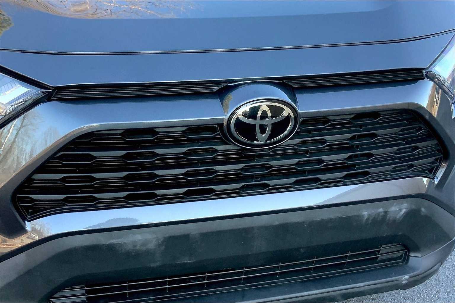 Used 2023 Magnetic Gray Metallic Toyota LE image 26
