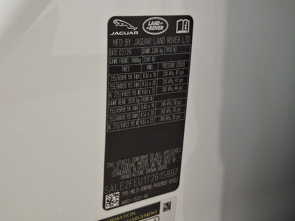 New 2026 Fuji White LAND ROVER X-Dynamic SE image 21