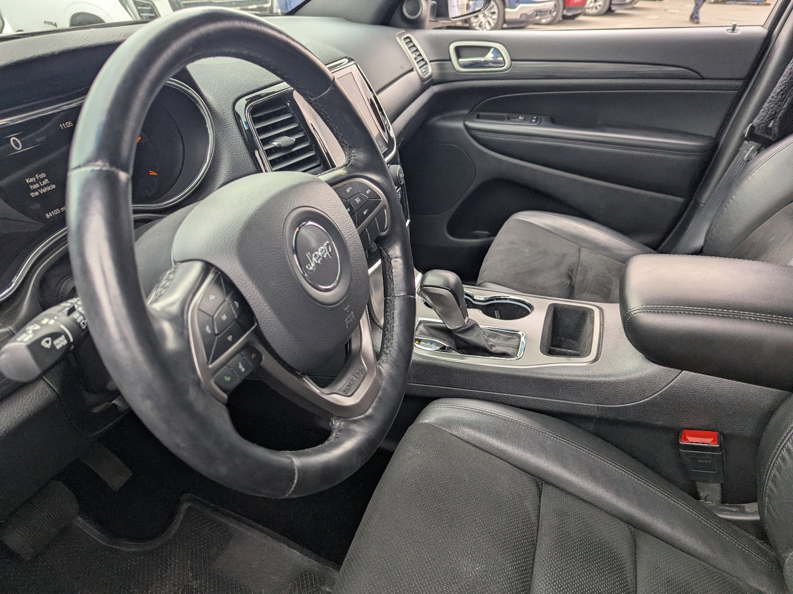 Used 2021 Billet Silver Metallic Clearcoat Jeep Laredo X image 11