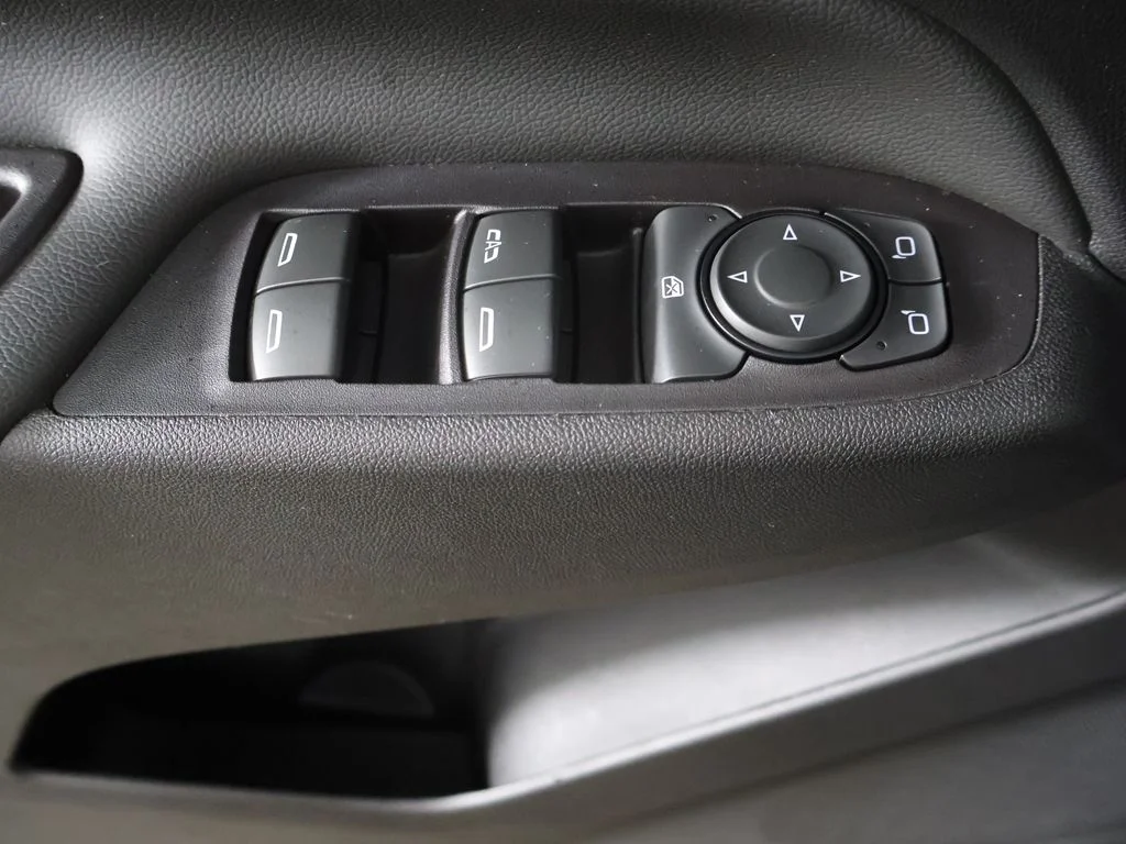 Used 2022 Gray Chevrolet LT image 32