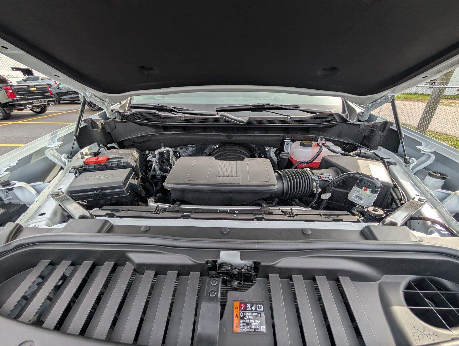New 2026 Summit White Chevrolet LT Trail Boss image 38