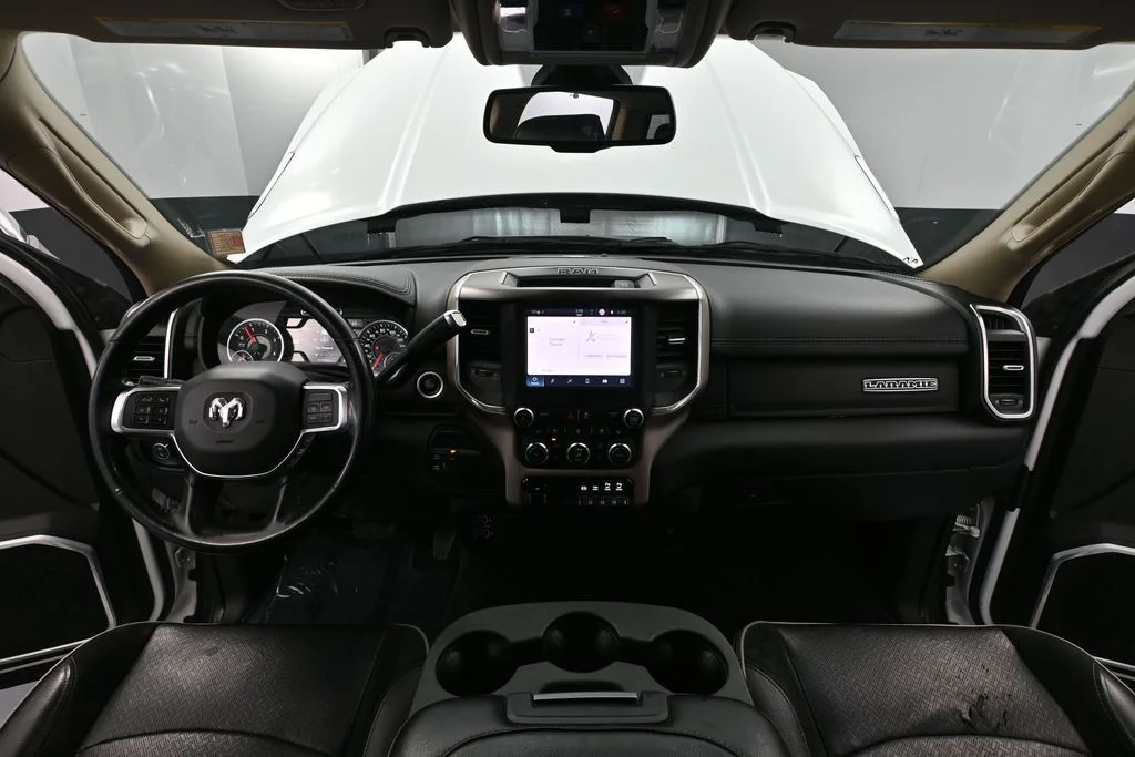 Used 2022 White Ram Laramie image 26
