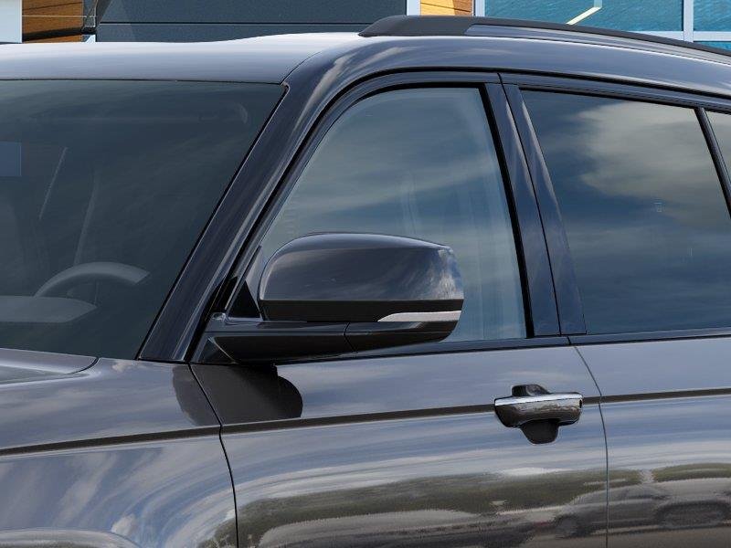 New 2025 Baltic Gray Metallic Clear-Coat Exterior Paint Jeep Limited image 12