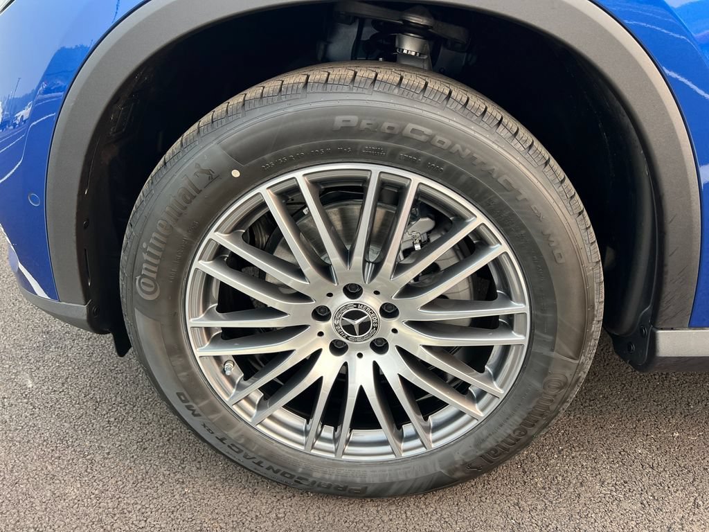 New 2026 Starling Blue Metallic Mercedes-Benz GLC 300 image 68