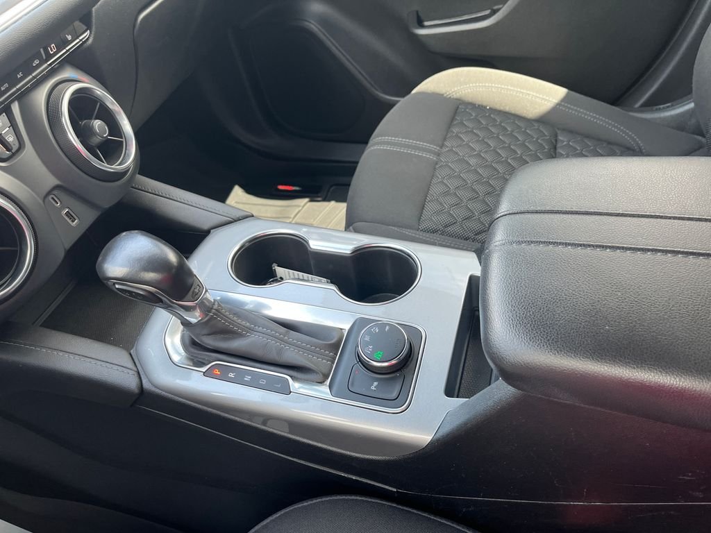 Used 2020 White Chevrolet LT image 20