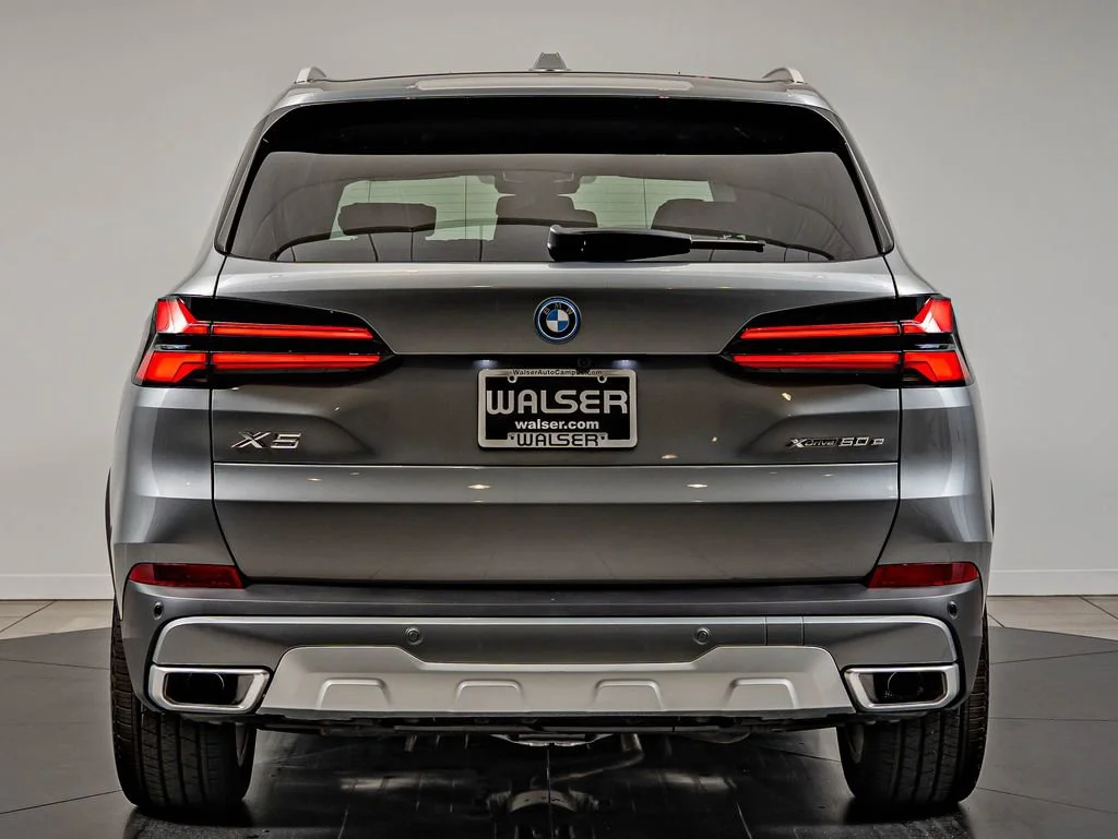 2026 BMW X5 50e - Photo 6