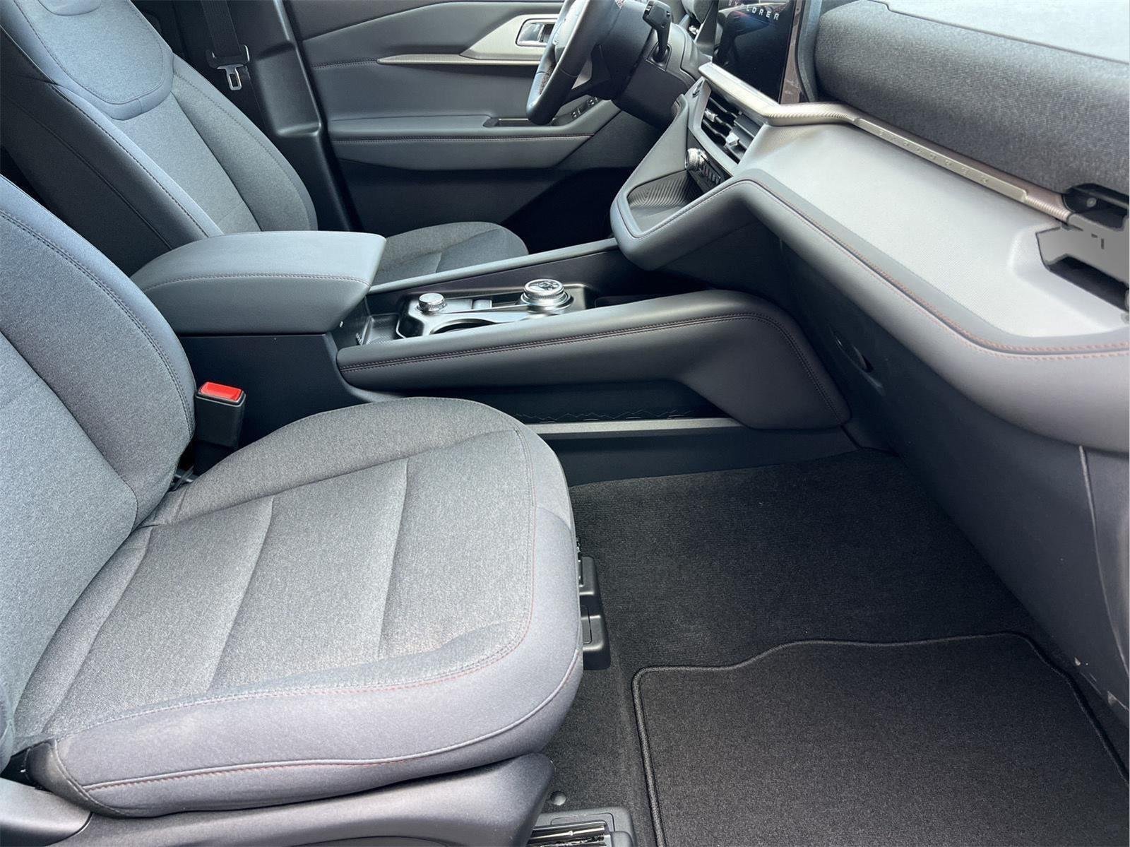 Used 2026 Carbonized Gray Ford Active w/200A Pkg image 13