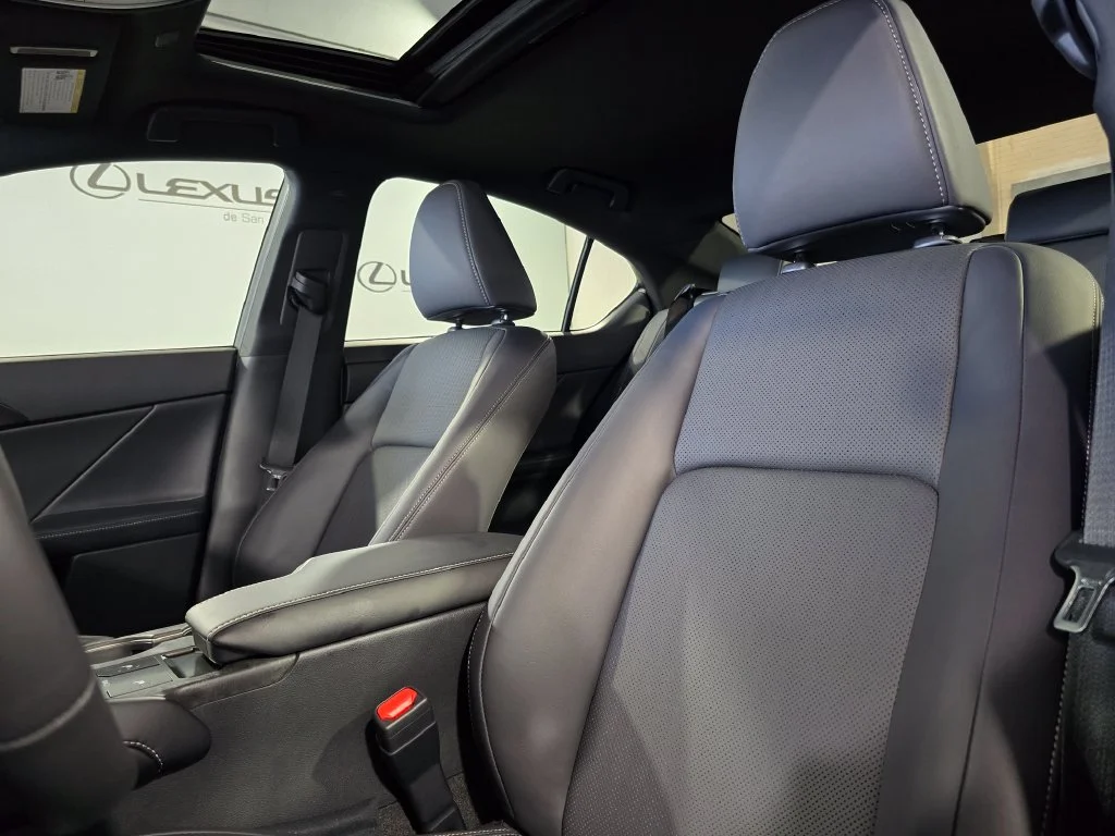 New 2026  Lexus 350 F SPORT Design image 15