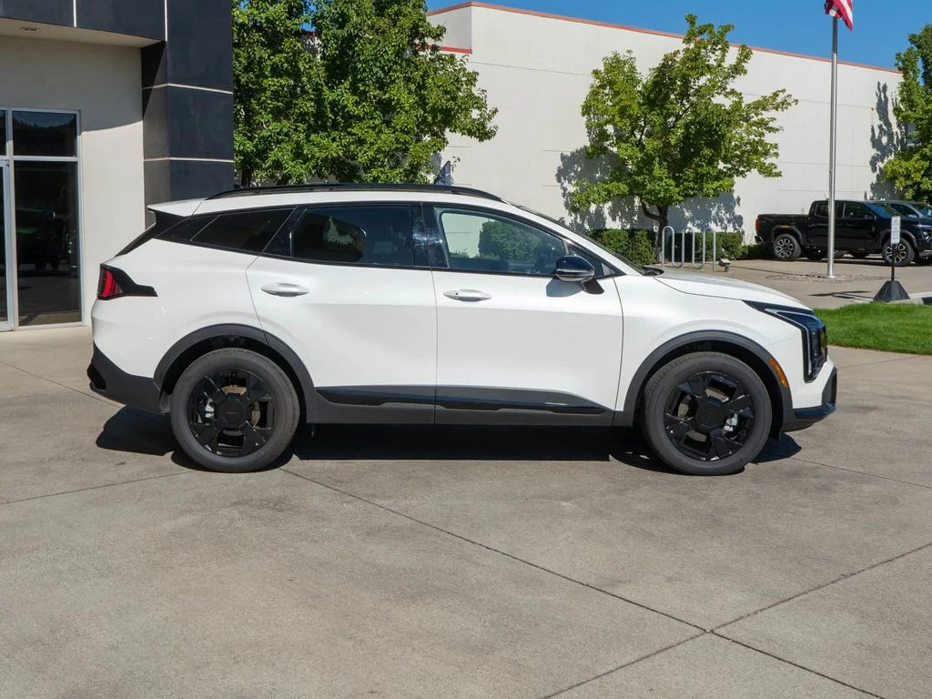 2026 Kia Sportage X-Line Hybrid - Photo 8