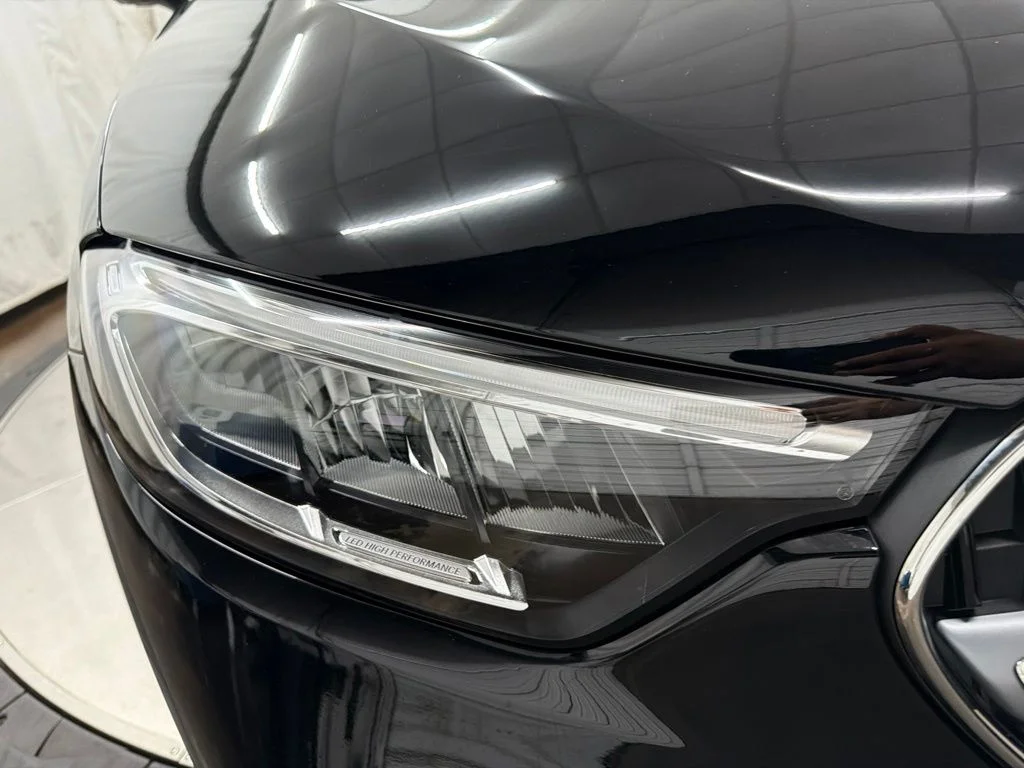 New 2027 Black Mercedes-Benz GLC 300 image 10