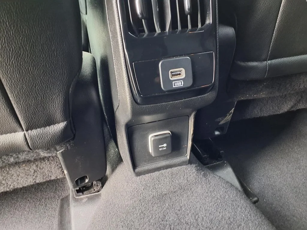Used 2025 White Jeep Limited image 26