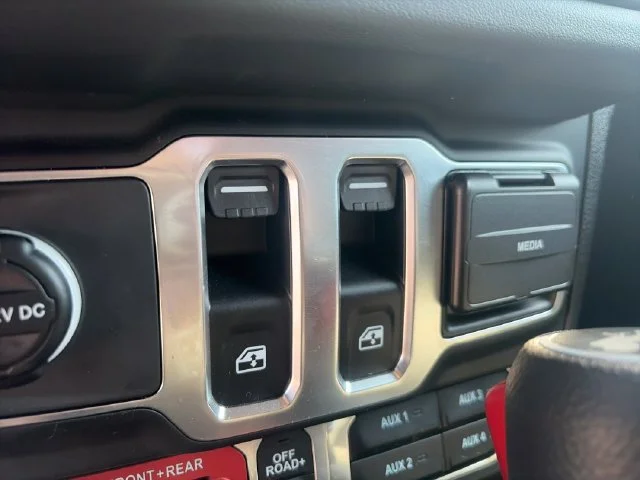 Used 2026 Blue Jeep Rubicon image 11