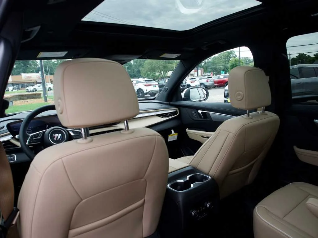 New 2026 Summit White Buick Preferred image 17