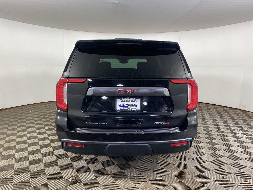 2024 GMC Yukon AT4 - Photo 9