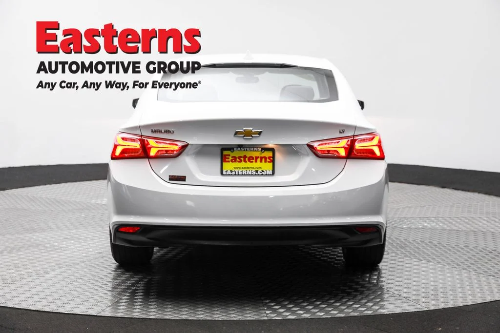 Used 2021 White Chevrolet LT image 6