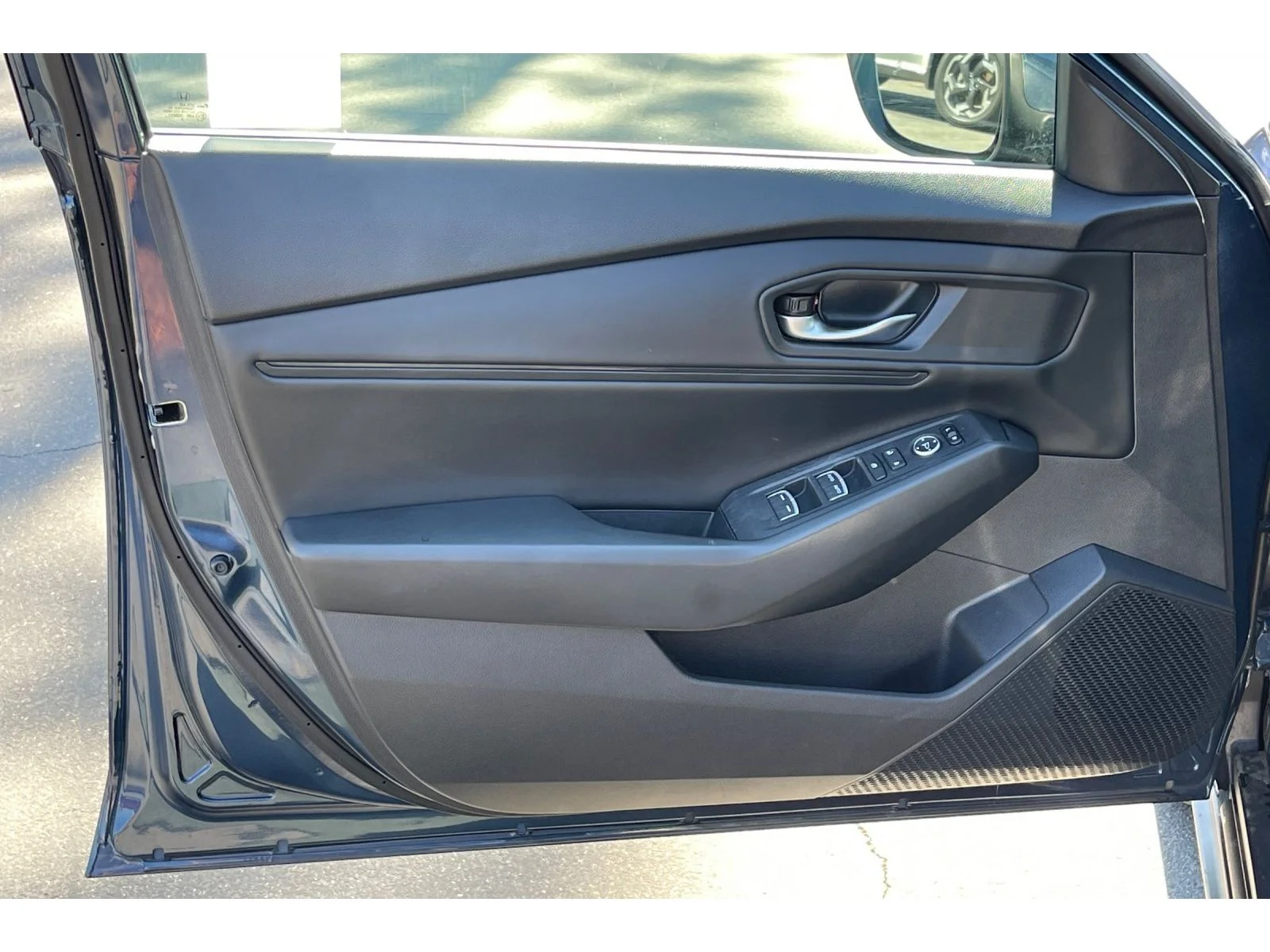 Used 2024 Canyon River Blue Metallic Honda EX image 11