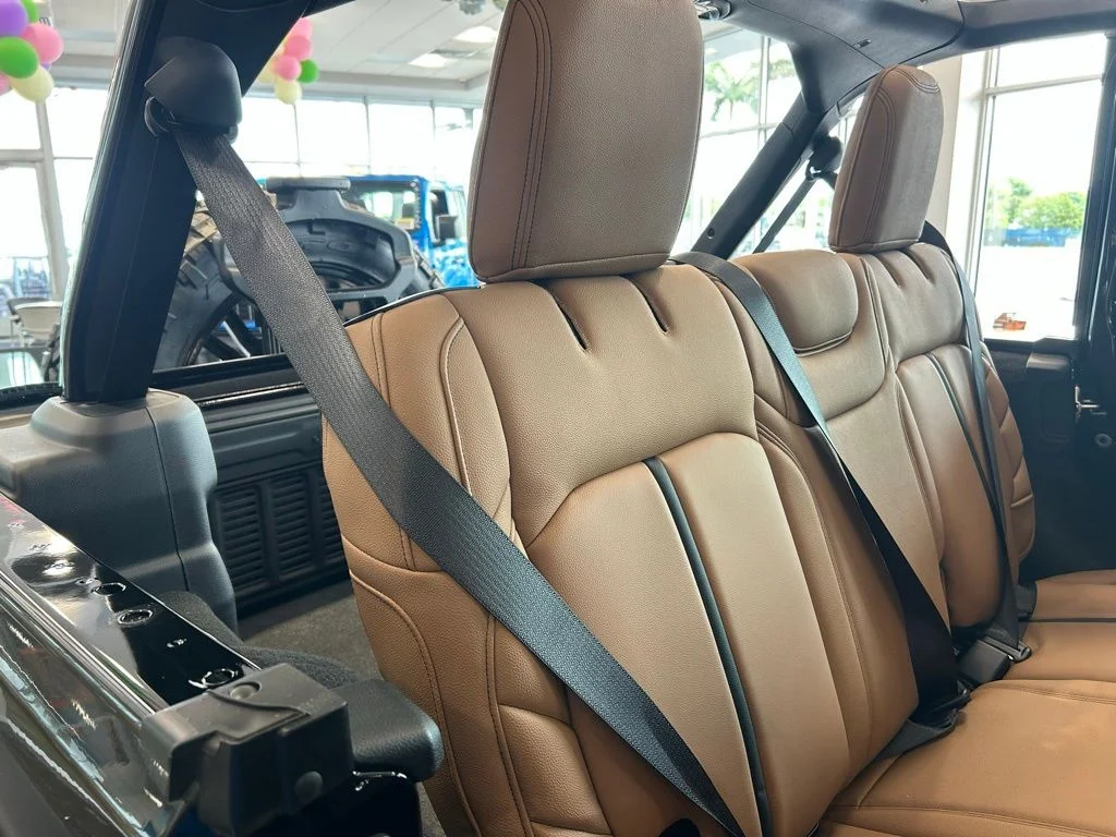 2026 Jeep Wrangler 4-Door Sport - Photo 38