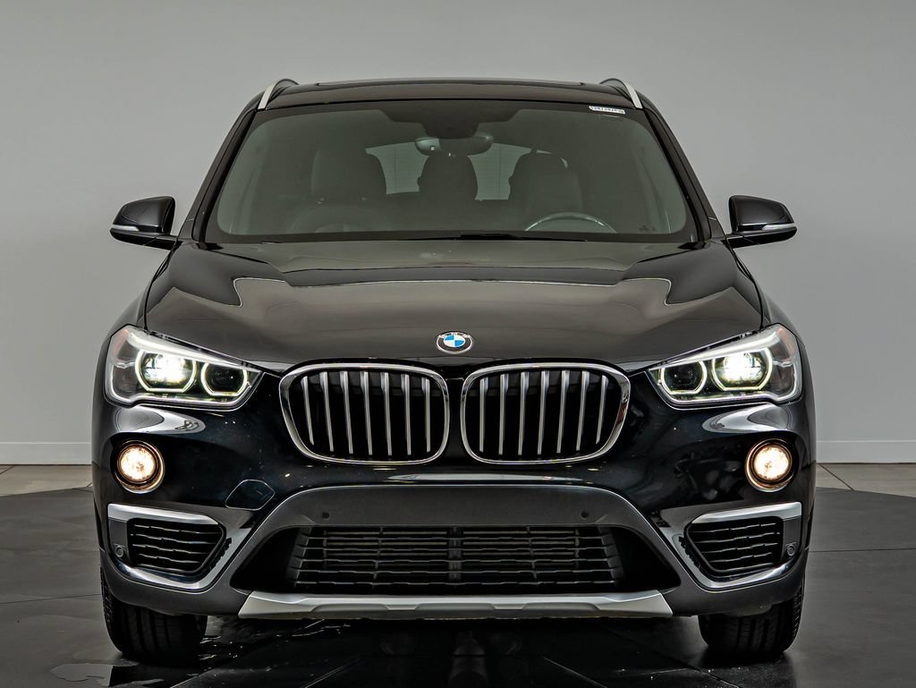 Used 2017 Jet Black BMW xDrive28i image 2
