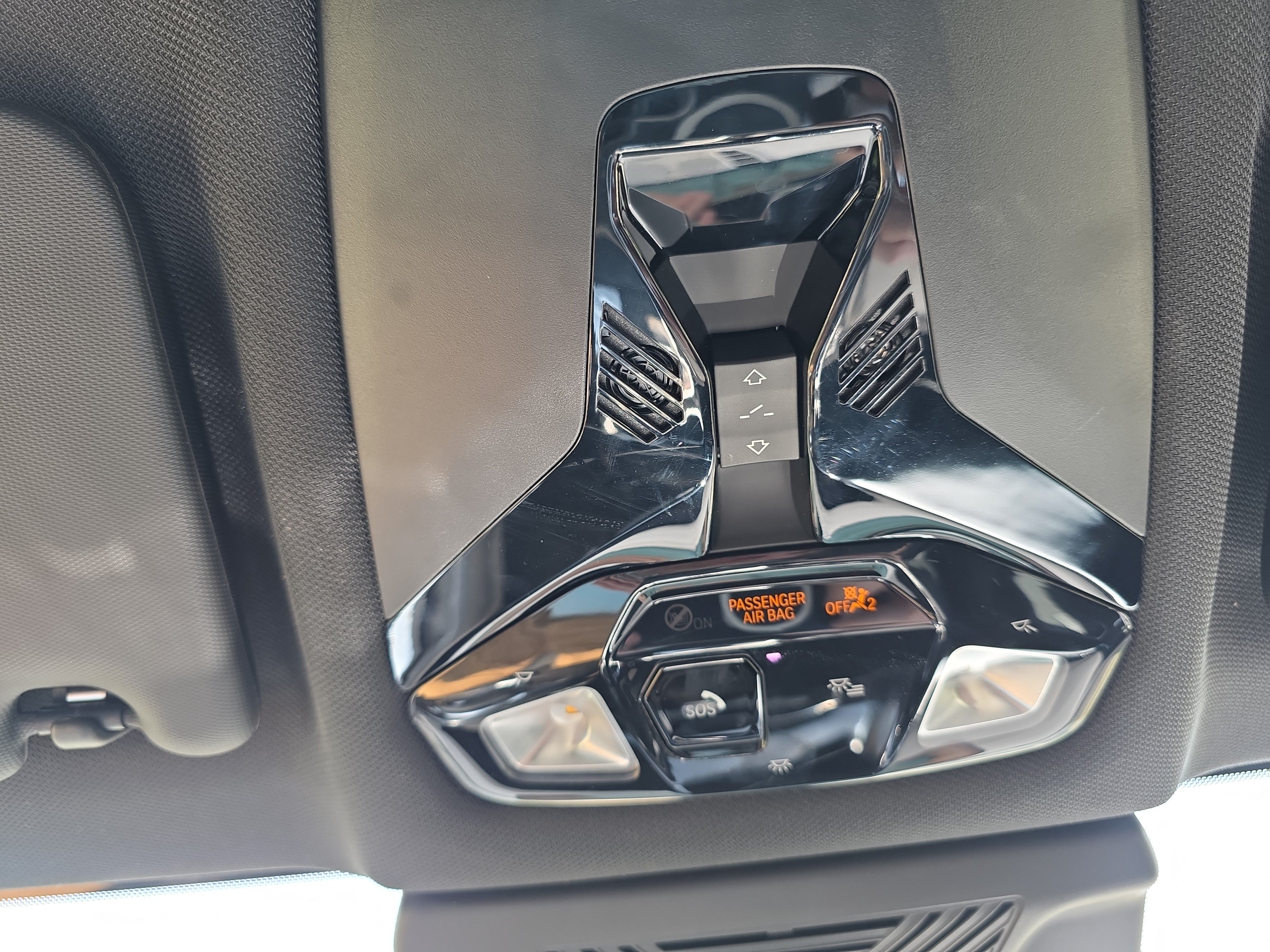 Used 2023 Space Silver Metallic BMW xDrive28i image 13
