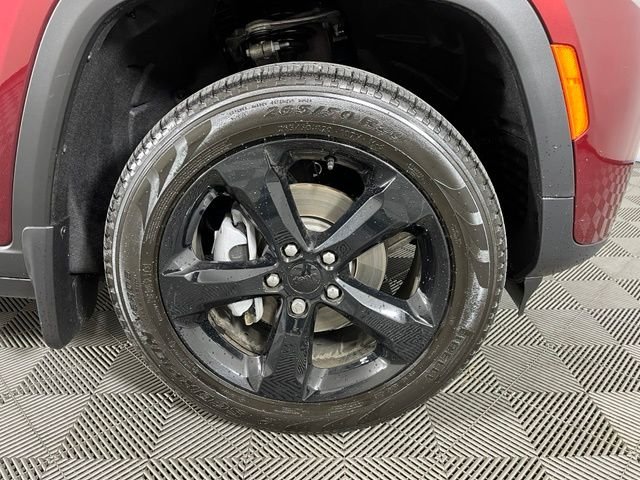 Used 2026 Red Jeep Limited image 9
