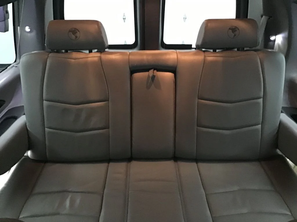 Used 2020 Black Chevrolet Explorer Limited SE image 50