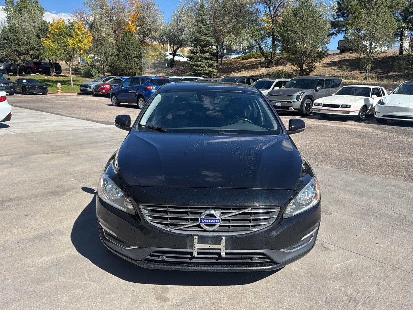 Used 2016 Onyx Black Metallic Volvo T5 Premier image 2