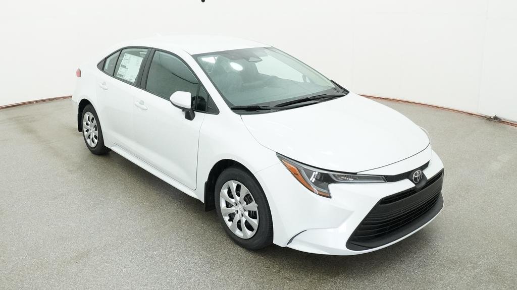 New 2026 Wind Chill Pearl Toyota LE image 10