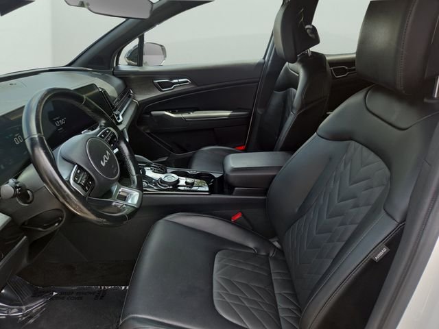 Used 2024 Snow White Pearl Kia X-Line image 33