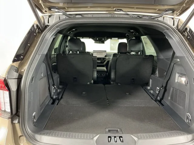 New 2027 Marsh Gray Ford Tremor image 32
