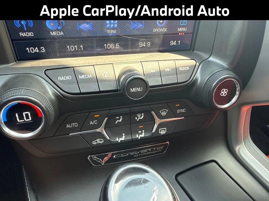 Used 2019 White Chevrolet Stingray image 16