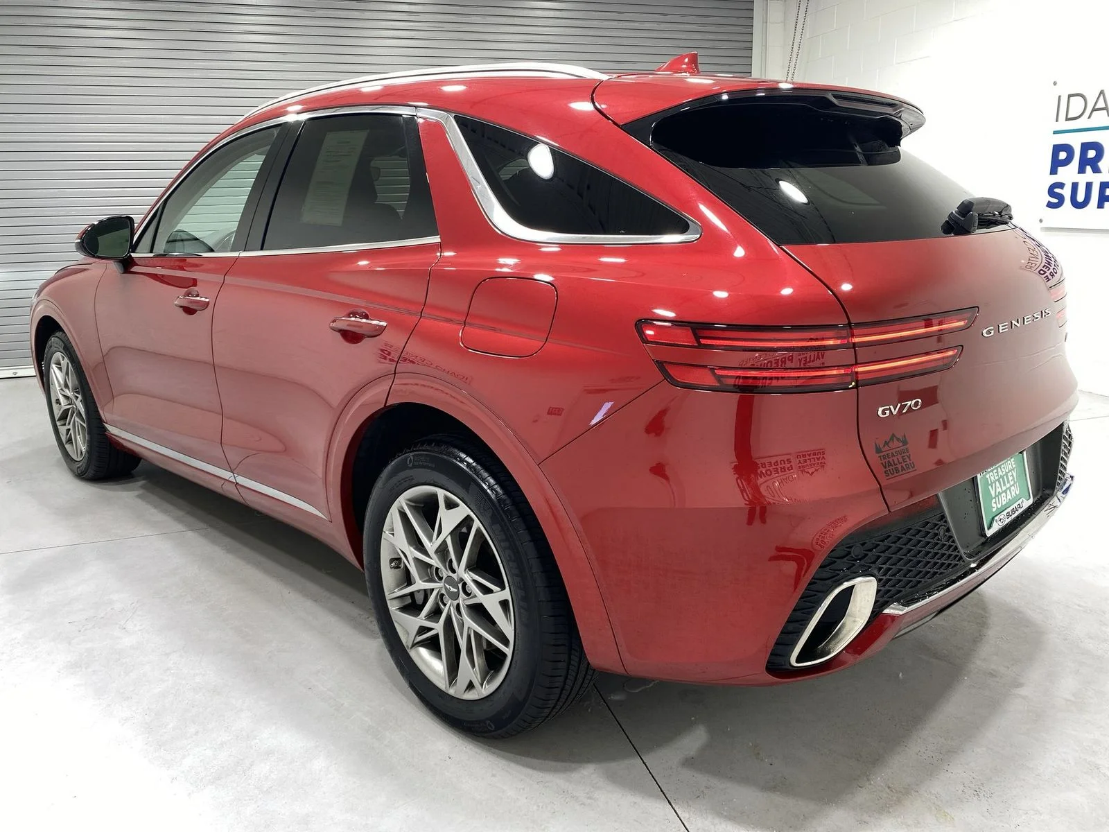 2025 GENESIS GV70 Standard - Photo 6