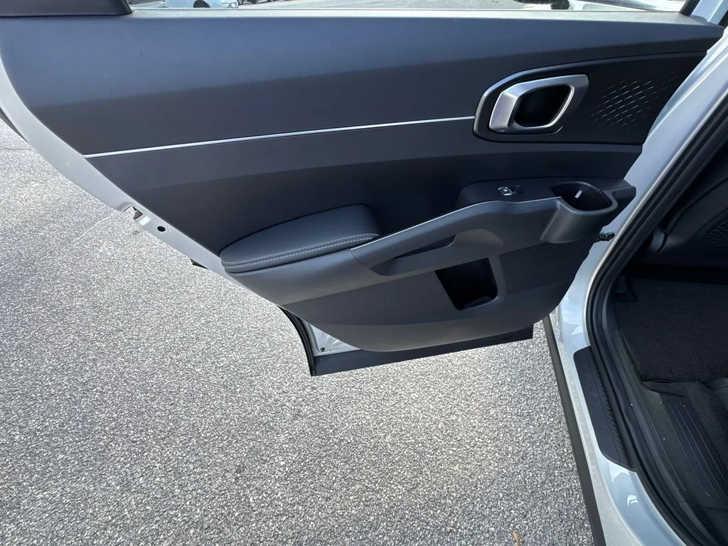 New 2026 Ivory Silver Kia S image 21