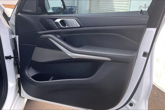 2022 BMW X7 40i - Photo 22