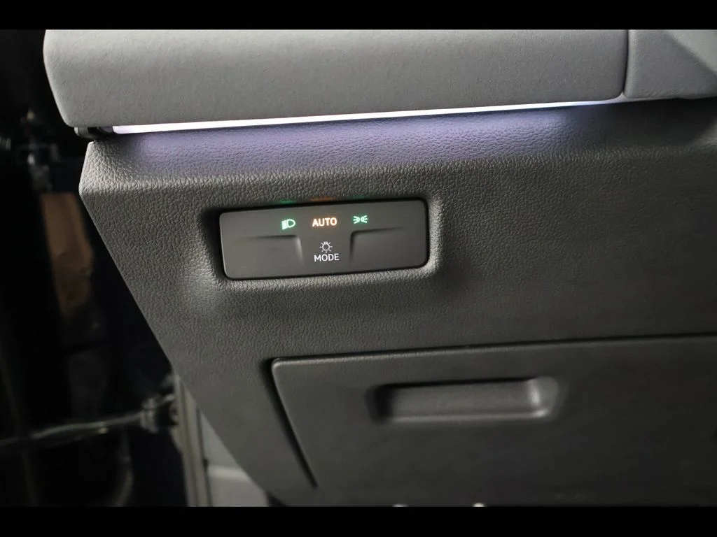 New 2026 Black Volkswagen 2.0T SE R-Line Black image 27