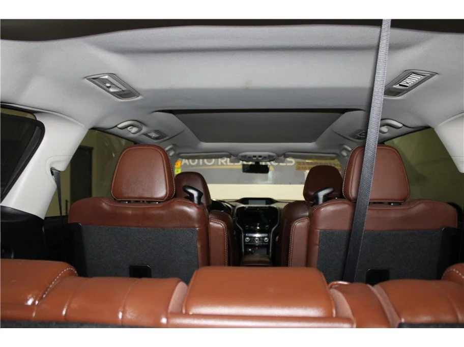 Used 2022 Brilliant Bronze Metallic Subaru Touring image 24