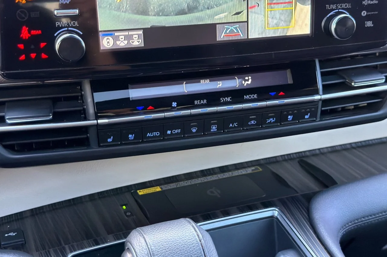 Used 2023 CELESTIAL SILVER Toyota Platinum image 22