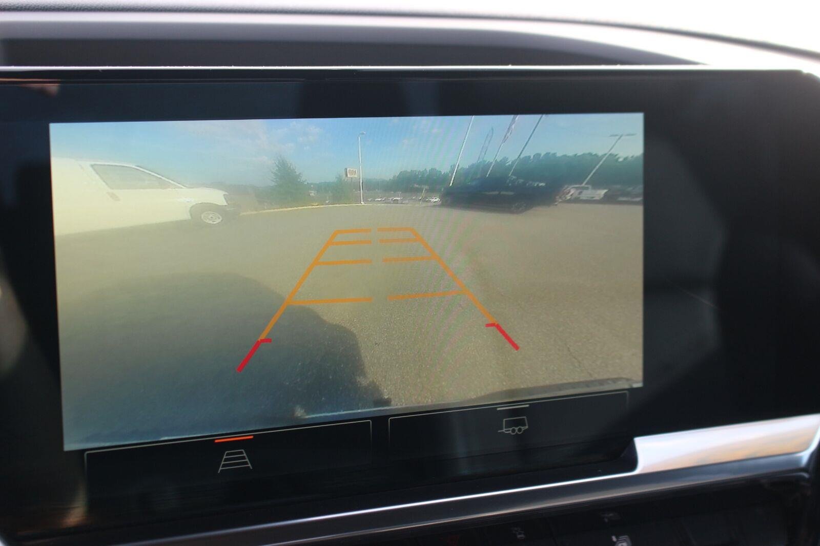 Used 2025 Onyx Black GMC SLT image 26