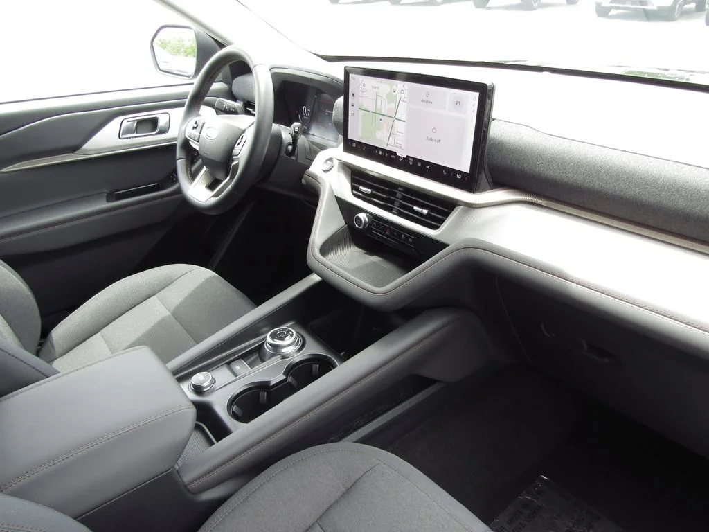 New 2026 Agate Black Metallic Ford Active image 18