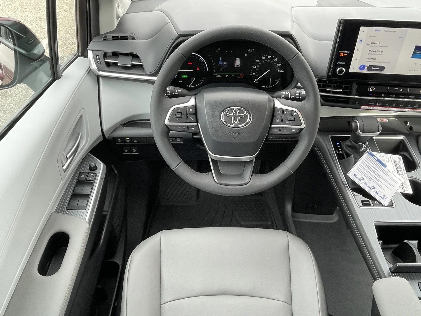 New 2026 Ruby Flare Pearl Toyota XLE image 13
