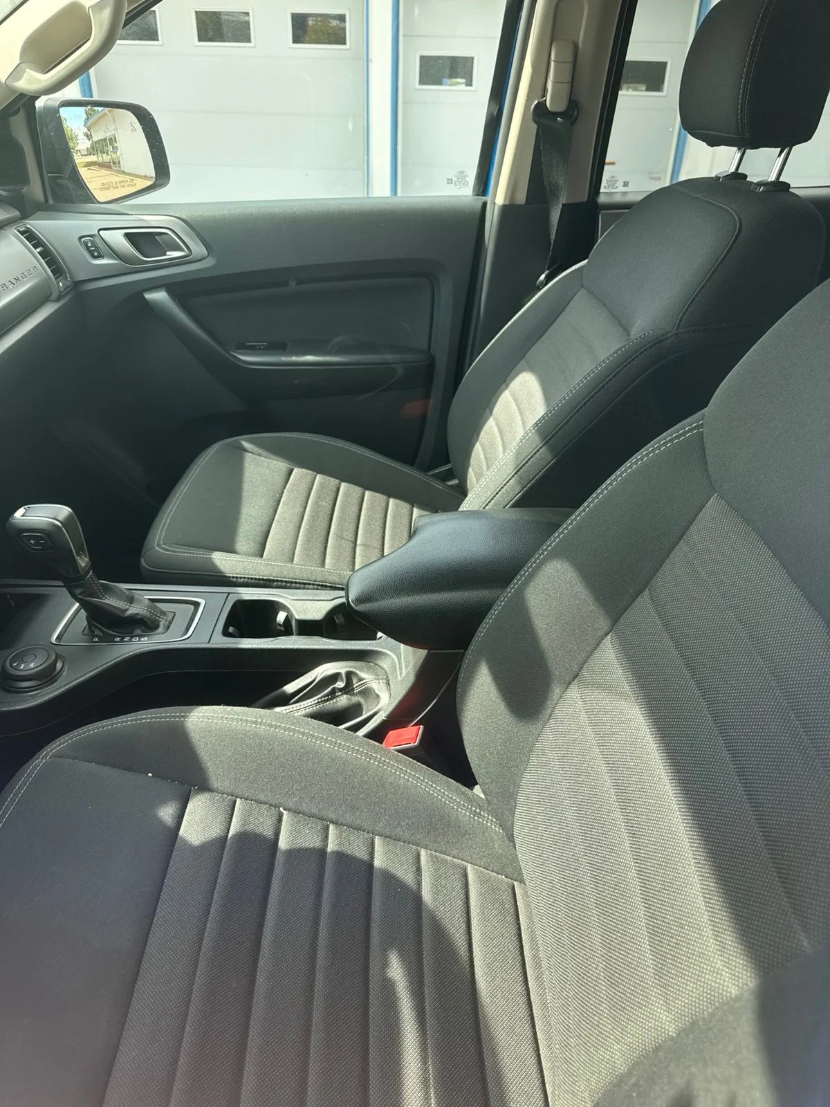 Used 2020 Lightning Blue Ford XLT image 6
