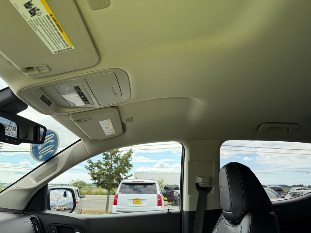Used 2020 White Chevrolet ZR2 image 17