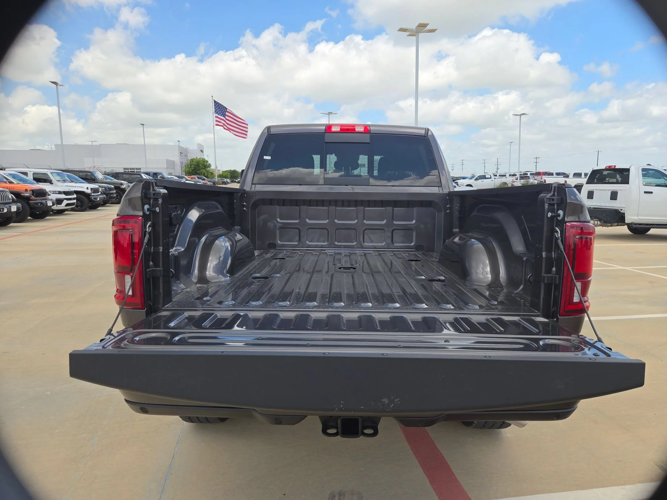 New 2026 Granite Crystal Metallic Clearcoat RAM Big Horn image 20
