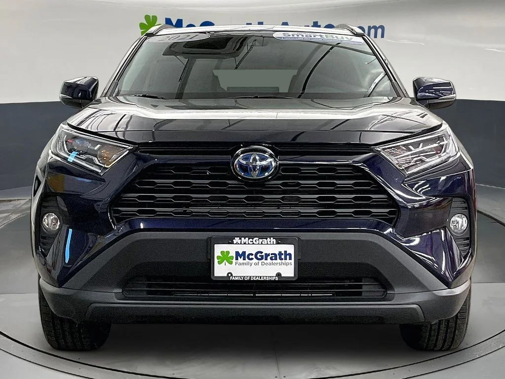 Used 2021 Blue Toyota XLE image 5