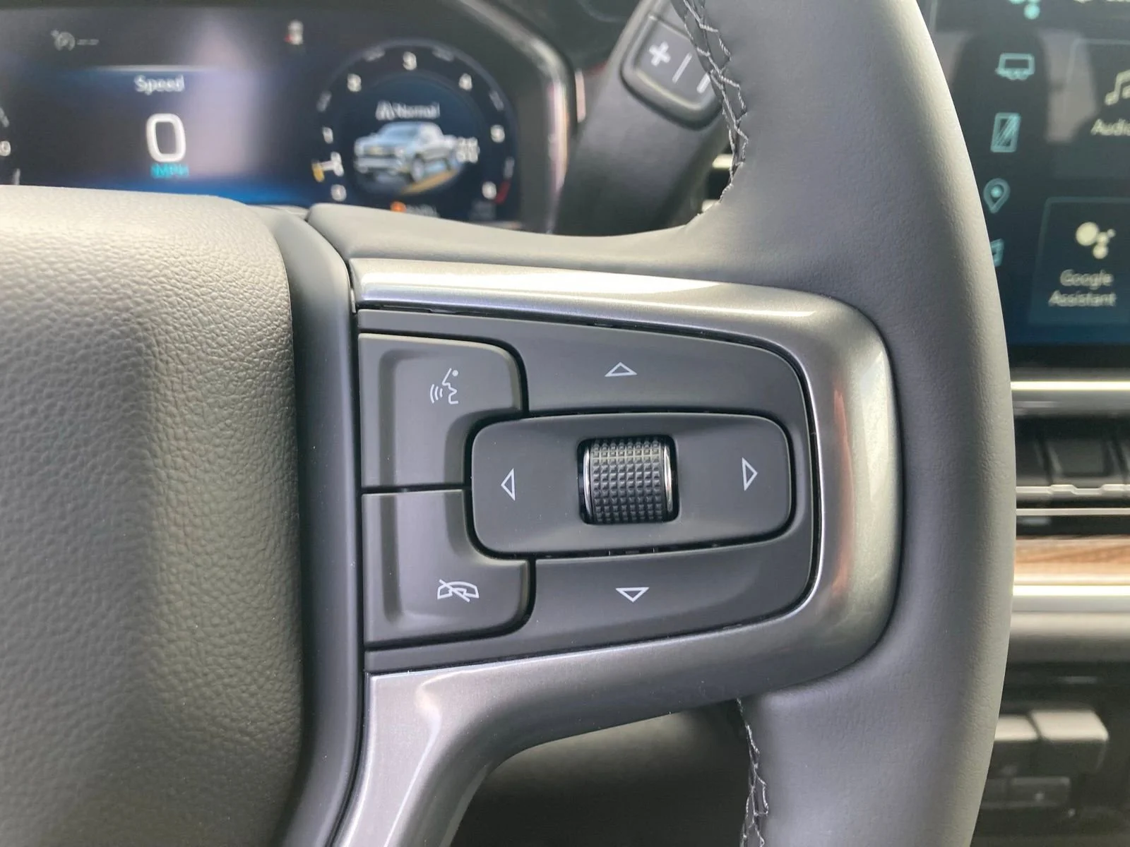 2025 Chevrolet Silverado 1500 LT - Photo 22