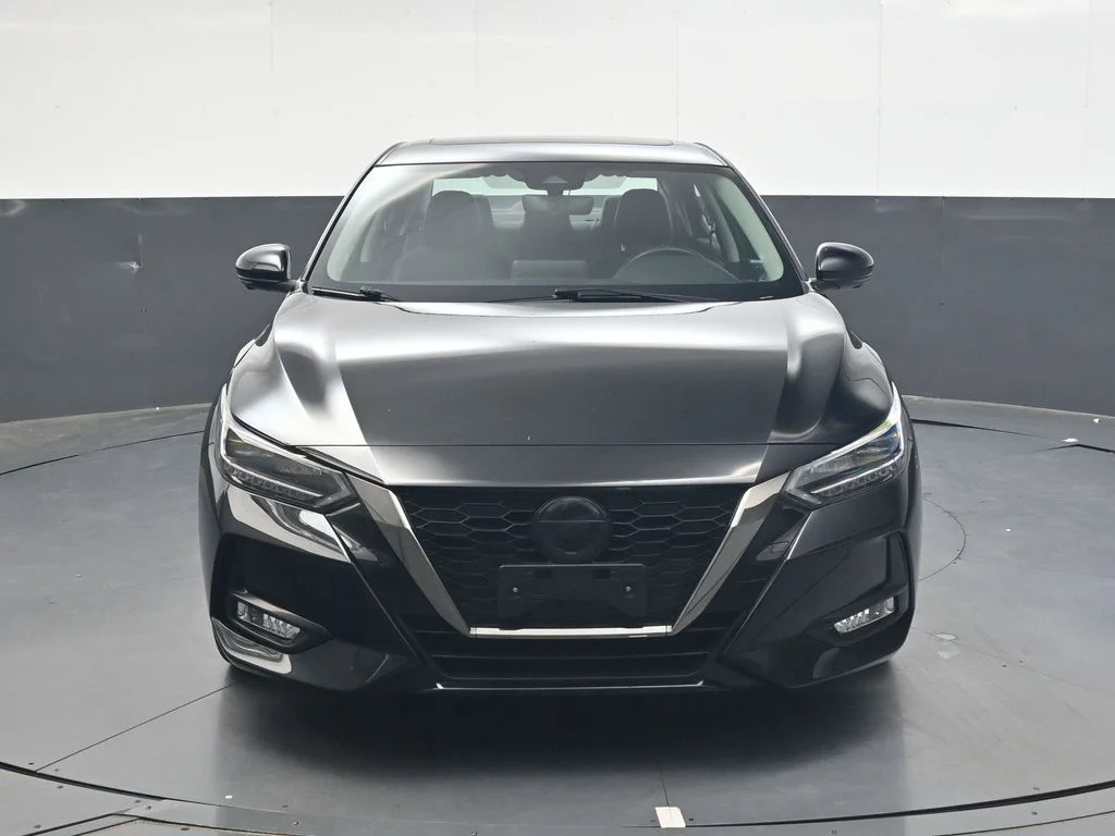 Used 2022 Black Nissan SR image 15