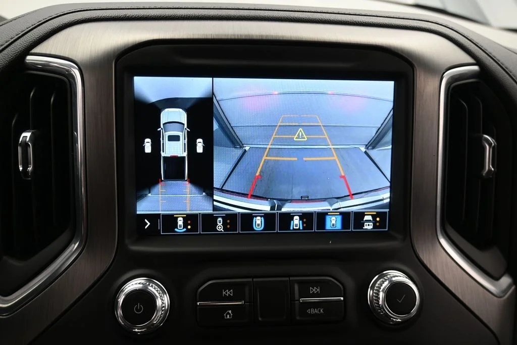 Used 2022 Blue GMC Denali image 18