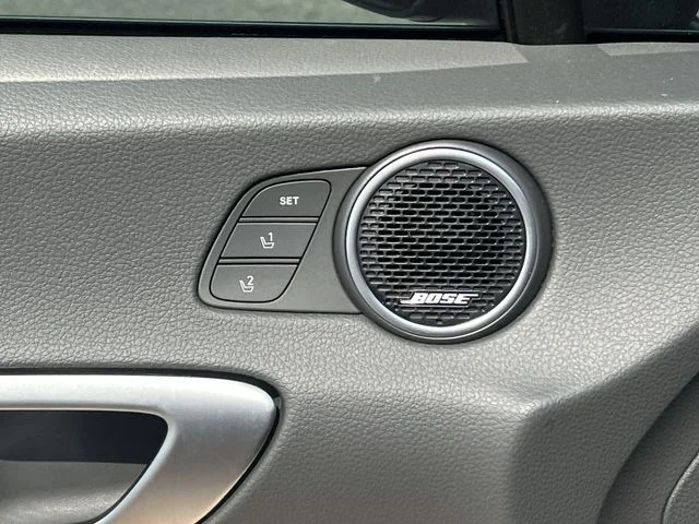 Used 2025 Gray Hyundai Limited image 37
