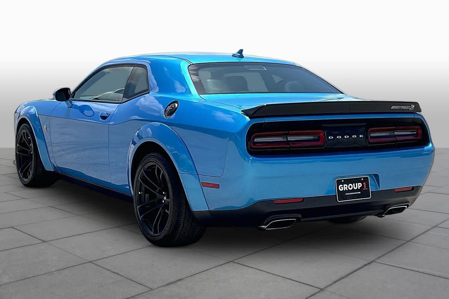 Used 2023 B5 Blue Pearlcoat Dodge R/T Scat Pack Widebody image 12