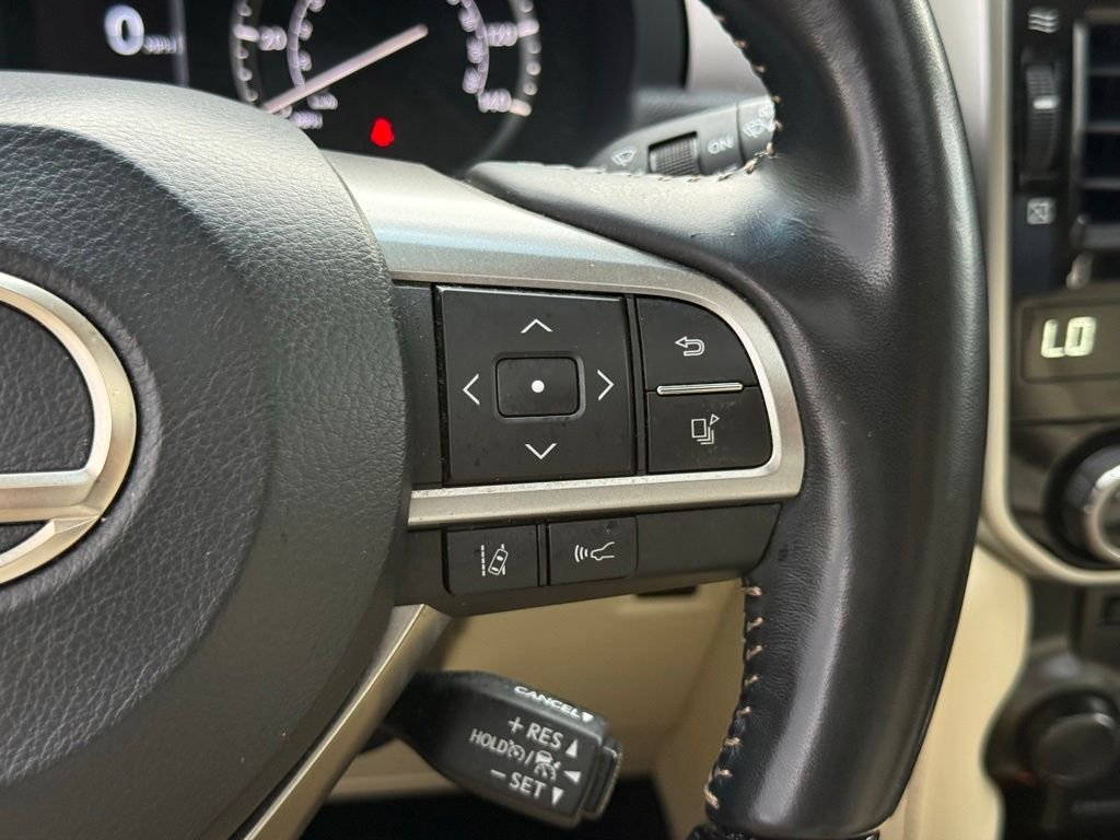 Certified Used 2023 BLACK Lexus 460 image 33